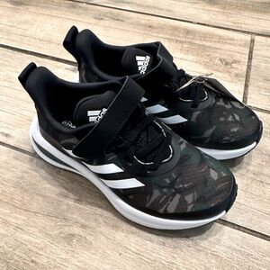 Never worn Boys Adidas shoes.